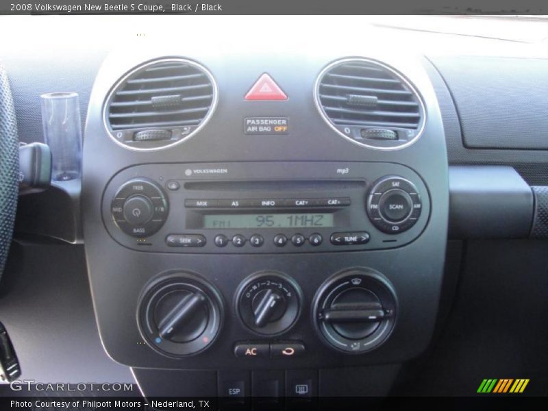Black / Black 2008 Volkswagen New Beetle S Coupe