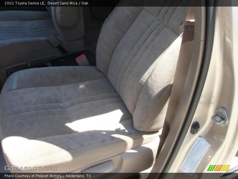 Desert Sand Mica / Oak 2001 Toyota Sienna LE