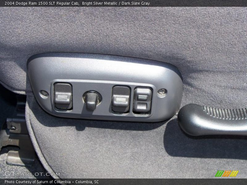 Bright Silver Metallic / Dark Slate Gray 2004 Dodge Ram 1500 SLT Regular Cab
