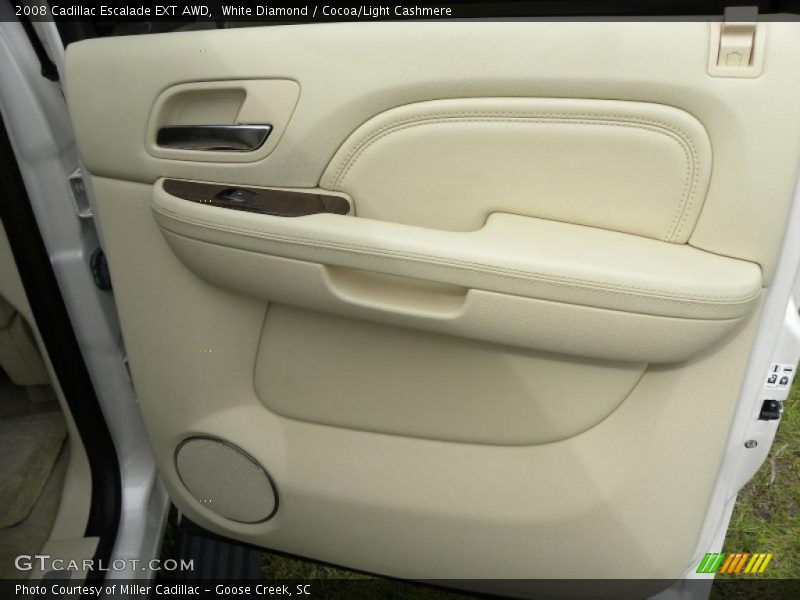 White Diamond / Cocoa/Light Cashmere 2008 Cadillac Escalade EXT AWD