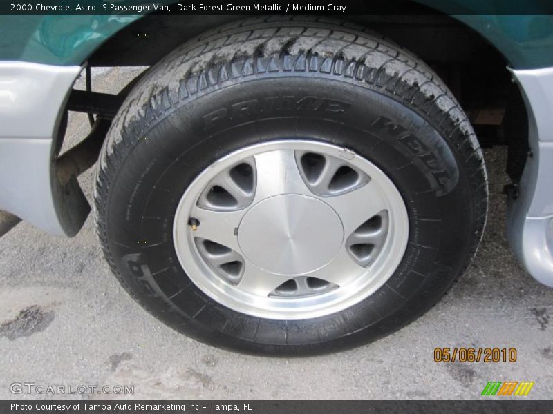 Dark Forest Green Metallic / Medium Gray 2000 Chevrolet Astro LS Passenger Van