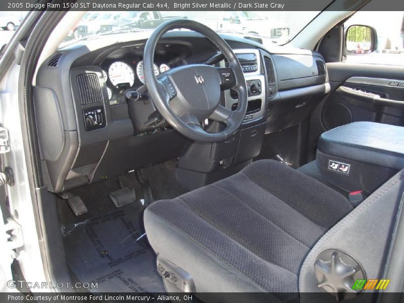 Bright Silver Metallic / Dark Slate Gray 2005 Dodge Ram 1500 SLT Daytona Regular Cab 4x4