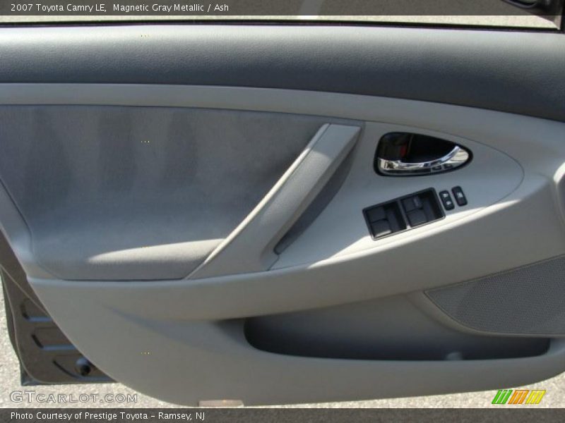 Magnetic Gray Metallic / Ash 2007 Toyota Camry LE