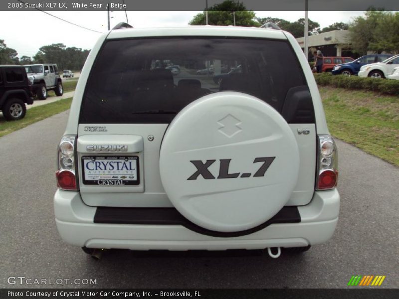 White Pearl / Beige 2005 Suzuki XL7 LX