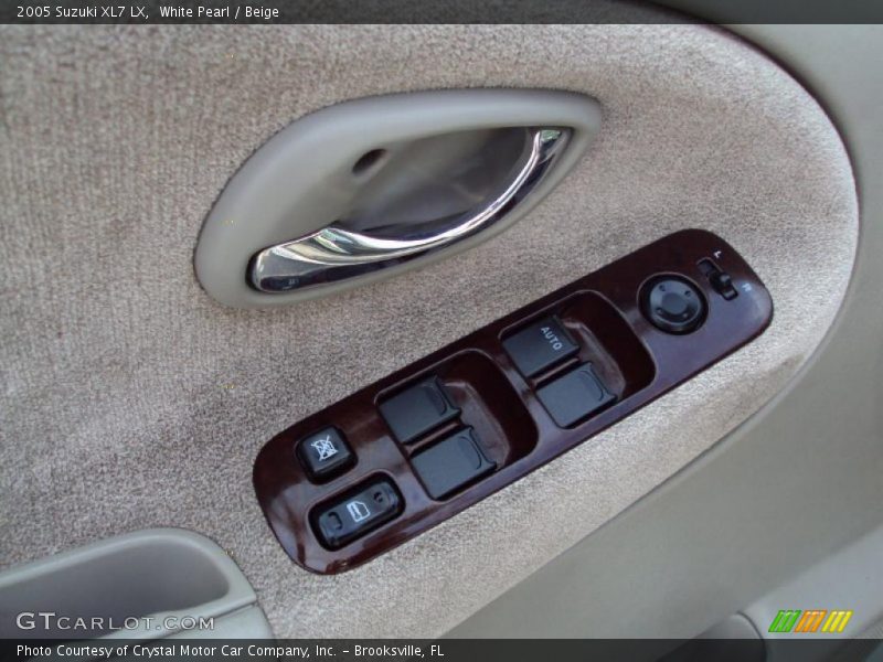 White Pearl / Beige 2005 Suzuki XL7 LX