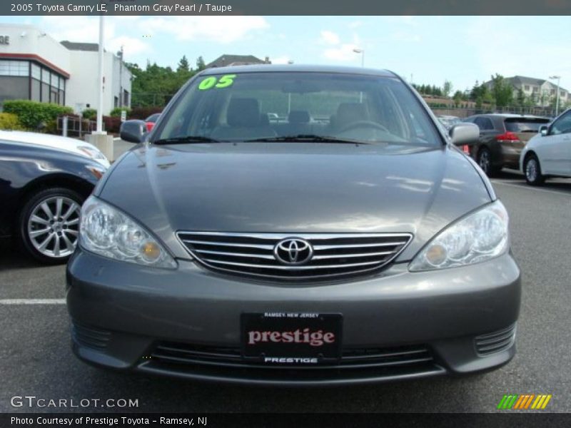 Phantom Gray Pearl / Taupe 2005 Toyota Camry LE