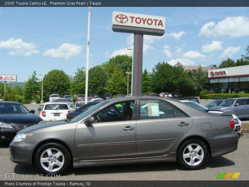 Phantom Gray Pearl / Taupe 2005 Toyota Camry LE