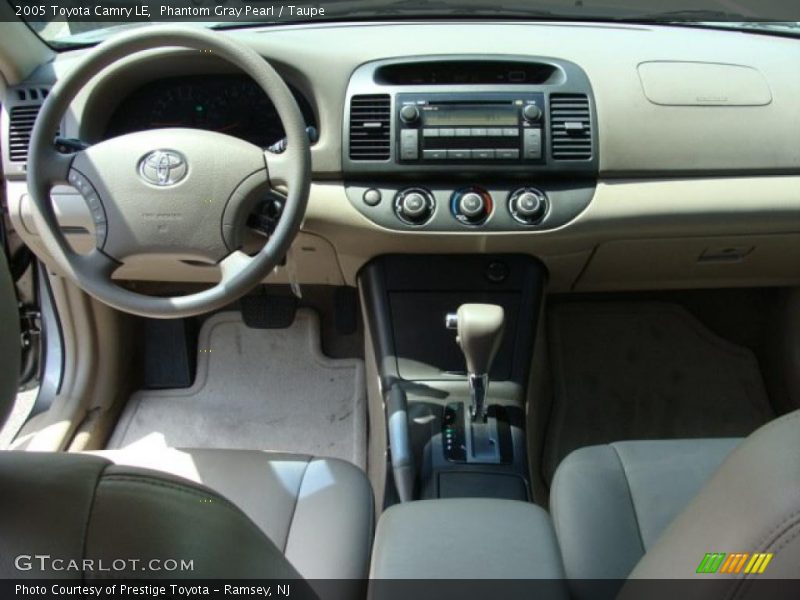 Phantom Gray Pearl / Taupe 2005 Toyota Camry LE