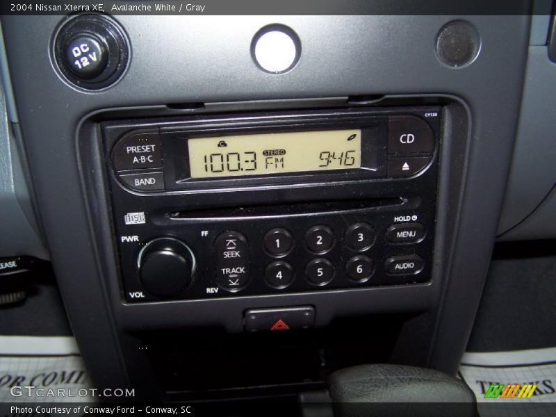 Avalanche White / Gray 2004 Nissan Xterra XE