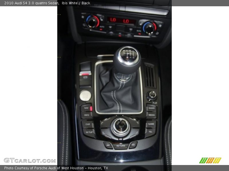 Ibis White / Black 2010 Audi S4 3.0 quattro Sedan