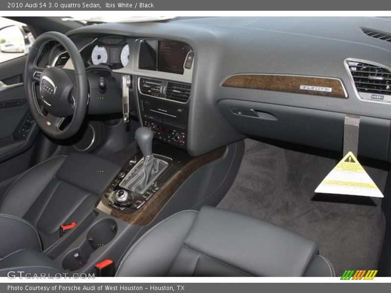 Ibis White / Black 2010 Audi S4 3.0 quattro Sedan