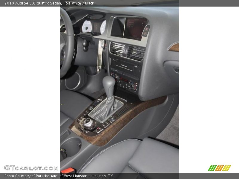 Ibis White / Black 2010 Audi S4 3.0 quattro Sedan