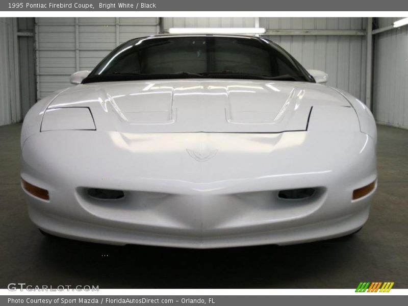 Bright White / Black 1995 Pontiac Firebird Coupe