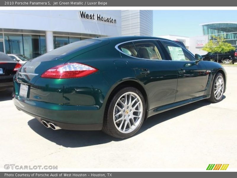 Jet Green Metallic / Luxor Beige 2010 Porsche Panamera S