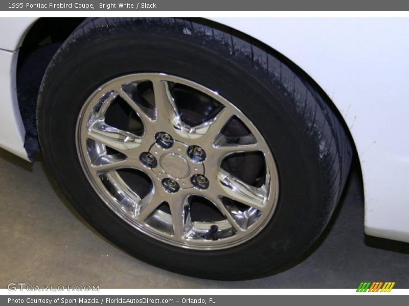 Bright White / Black 1995 Pontiac Firebird Coupe
