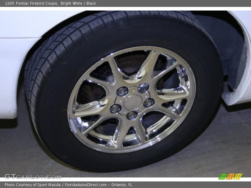 Bright White / Black 1995 Pontiac Firebird Coupe