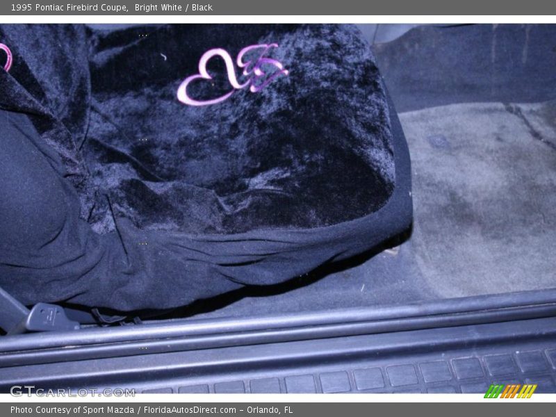 Bright White / Black 1995 Pontiac Firebird Coupe