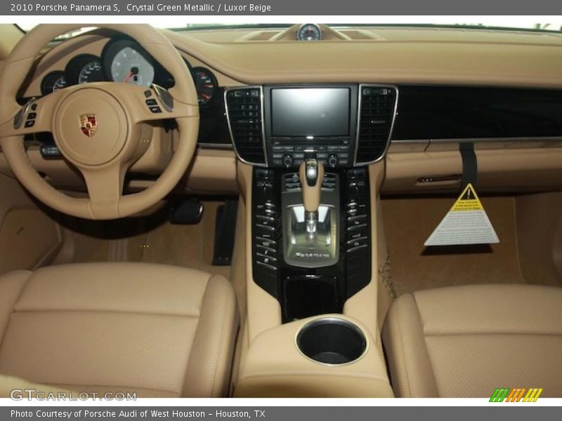 Crystal Green Metallic / Luxor Beige 2010 Porsche Panamera S