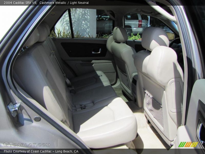 Cashmere Metallic / Light Neutral 2004 Cadillac SRX V8