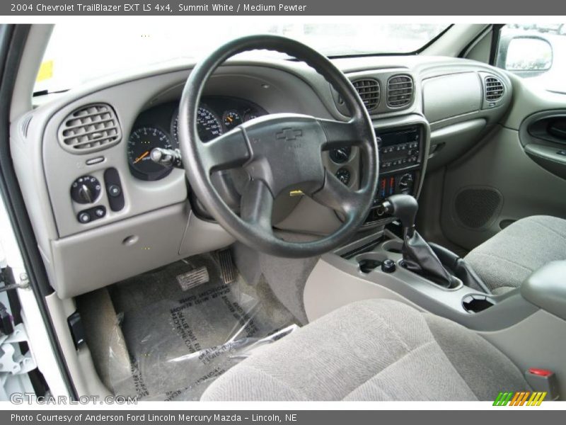 Summit White / Medium Pewter 2004 Chevrolet TrailBlazer EXT LS 4x4