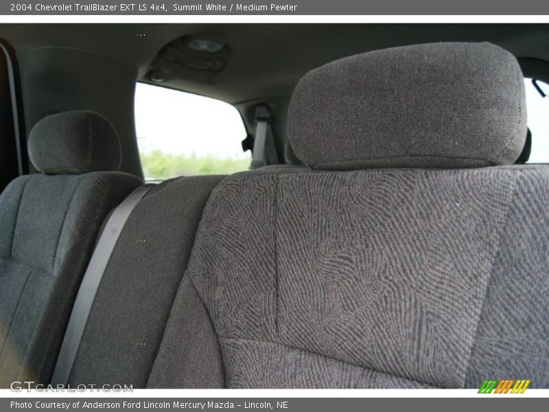 Summit White / Medium Pewter 2004 Chevrolet TrailBlazer EXT LS 4x4