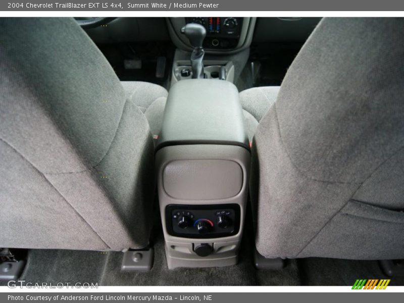Summit White / Medium Pewter 2004 Chevrolet TrailBlazer EXT LS 4x4