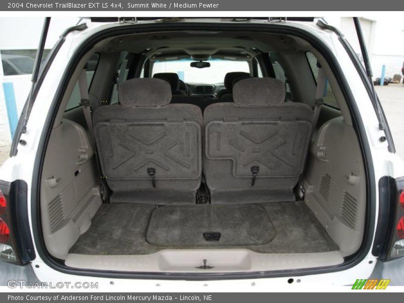 Summit White / Medium Pewter 2004 Chevrolet TrailBlazer EXT LS 4x4
