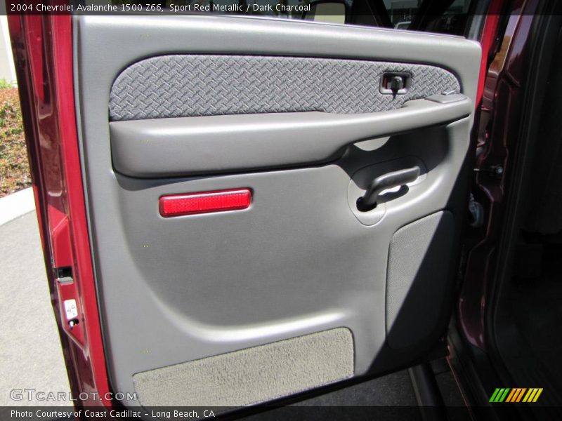 Sport Red Metallic / Dark Charcoal 2004 Chevrolet Avalanche 1500 Z66