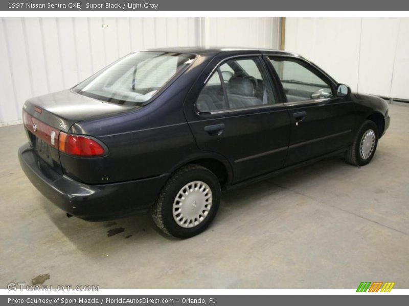 Super Black / Light Gray 1997 Nissan Sentra GXE