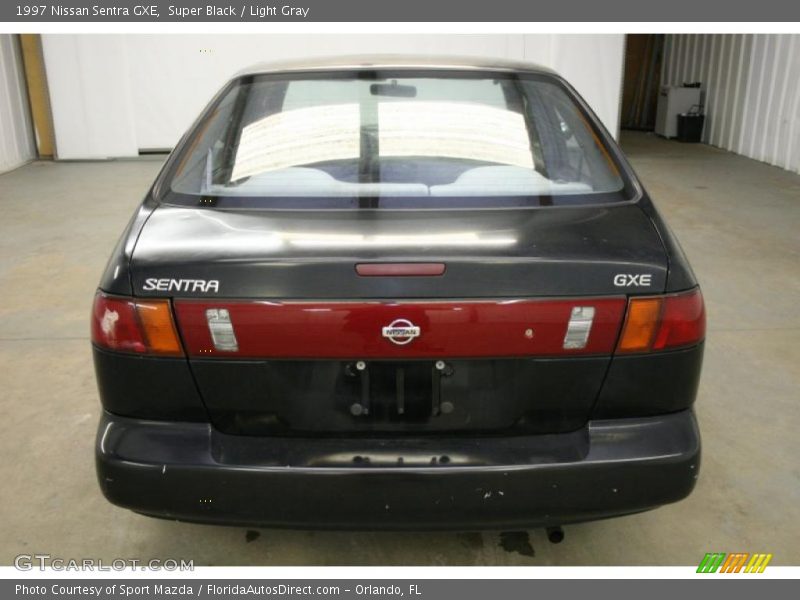 Super Black / Light Gray 1997 Nissan Sentra GXE