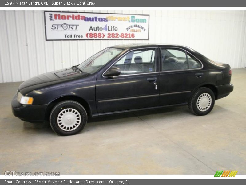 Super Black / Light Gray 1997 Nissan Sentra GXE