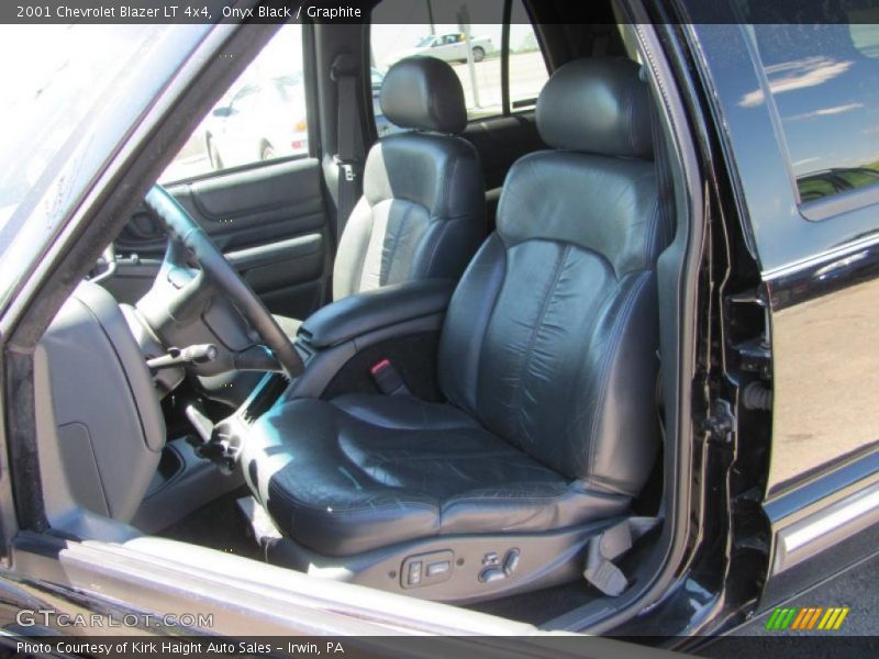 Onyx Black / Graphite 2001 Chevrolet Blazer LT 4x4