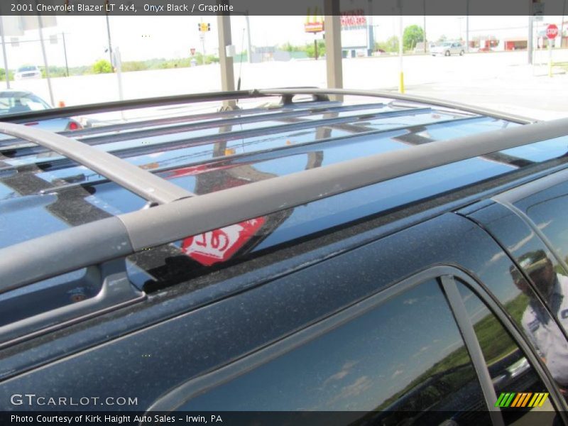 Onyx Black / Graphite 2001 Chevrolet Blazer LT 4x4