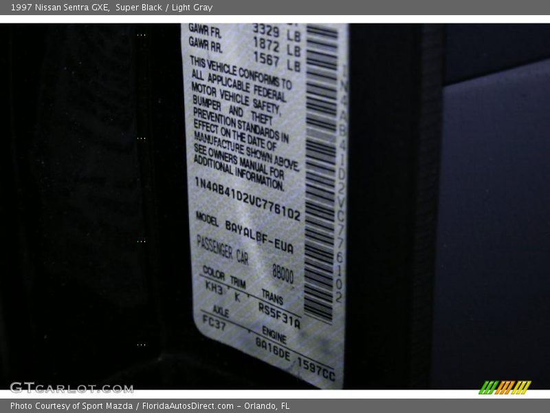 Super Black / Light Gray 1997 Nissan Sentra GXE