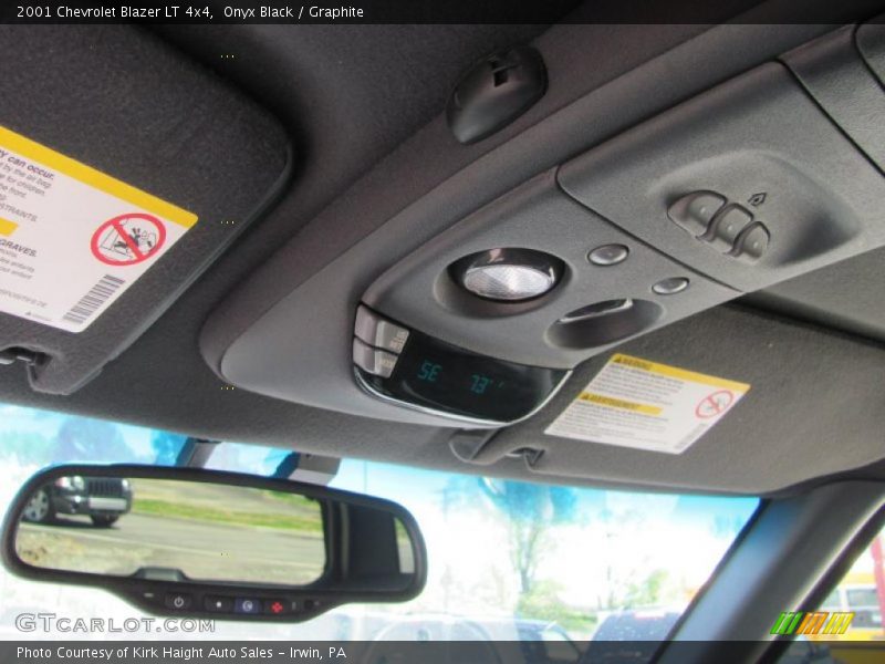 Onyx Black / Graphite 2001 Chevrolet Blazer LT 4x4