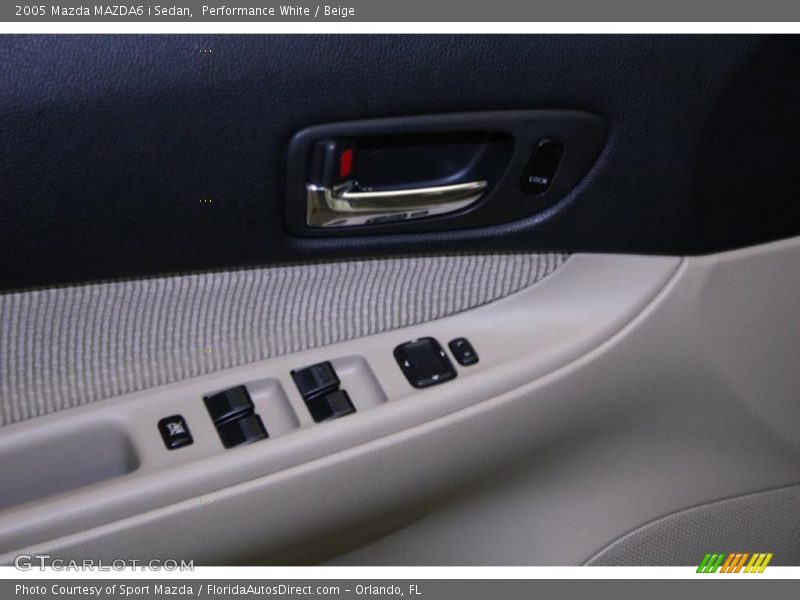 Performance White / Beige 2005 Mazda MAZDA6 i Sedan