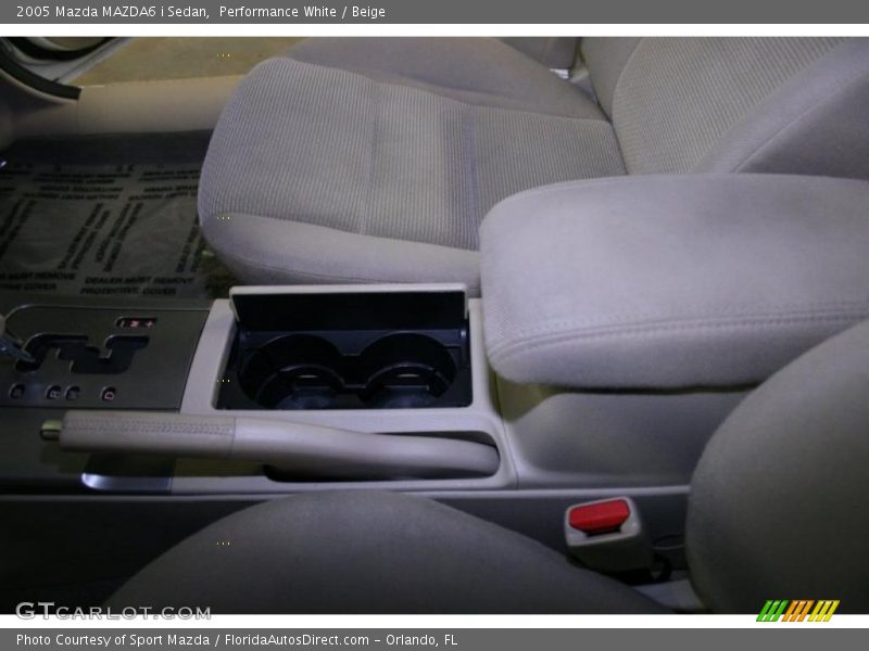 Performance White / Beige 2005 Mazda MAZDA6 i Sedan