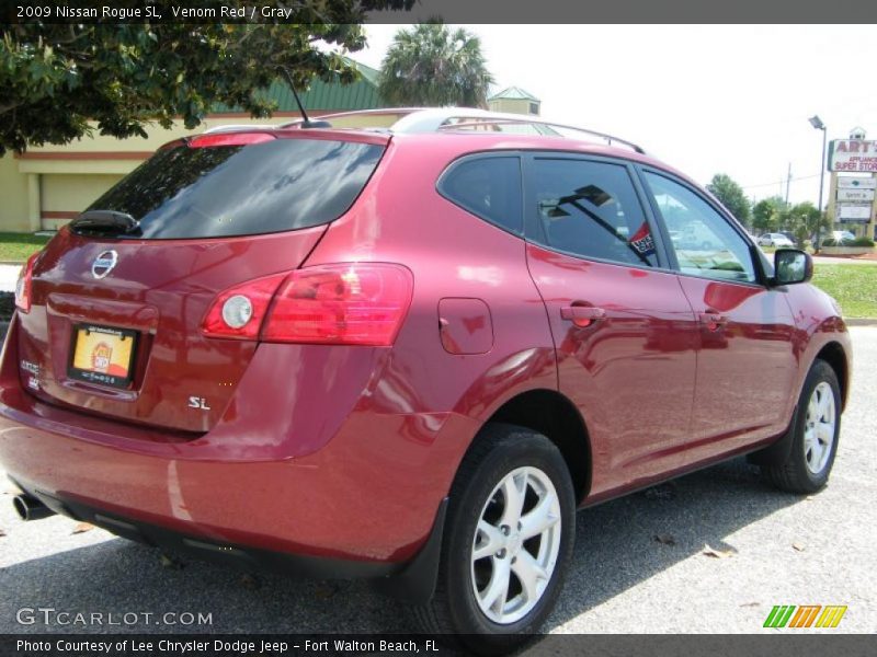 Venom Red / Gray 2009 Nissan Rogue SL