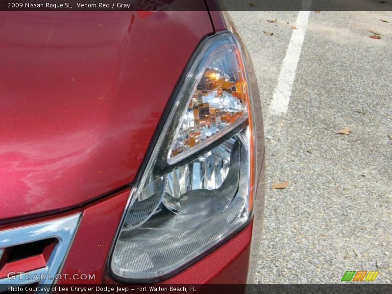 Venom Red / Gray 2009 Nissan Rogue SL