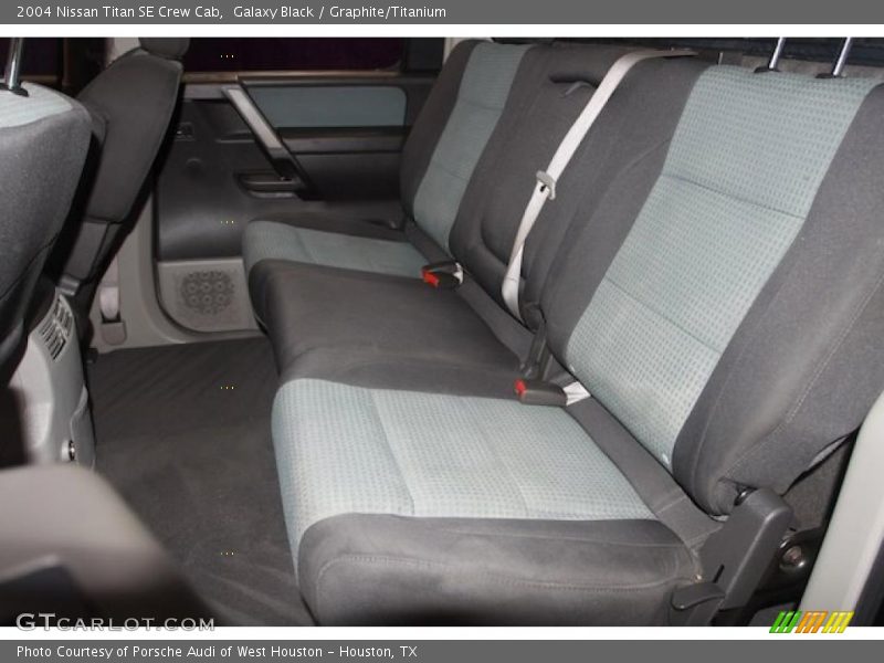 Galaxy Black / Graphite/Titanium 2004 Nissan Titan SE Crew Cab