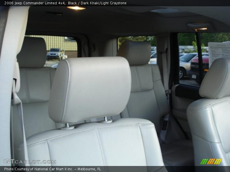 Black / Dark Khaki/Light Graystone 2006 Jeep Commander Limited 4x4