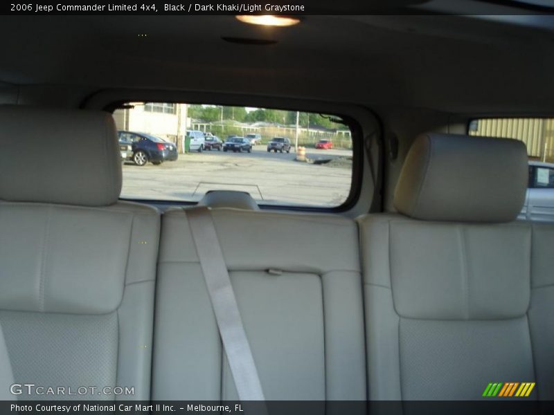 Black / Dark Khaki/Light Graystone 2006 Jeep Commander Limited 4x4