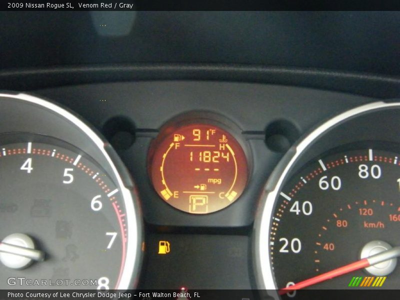 Venom Red / Gray 2009 Nissan Rogue SL