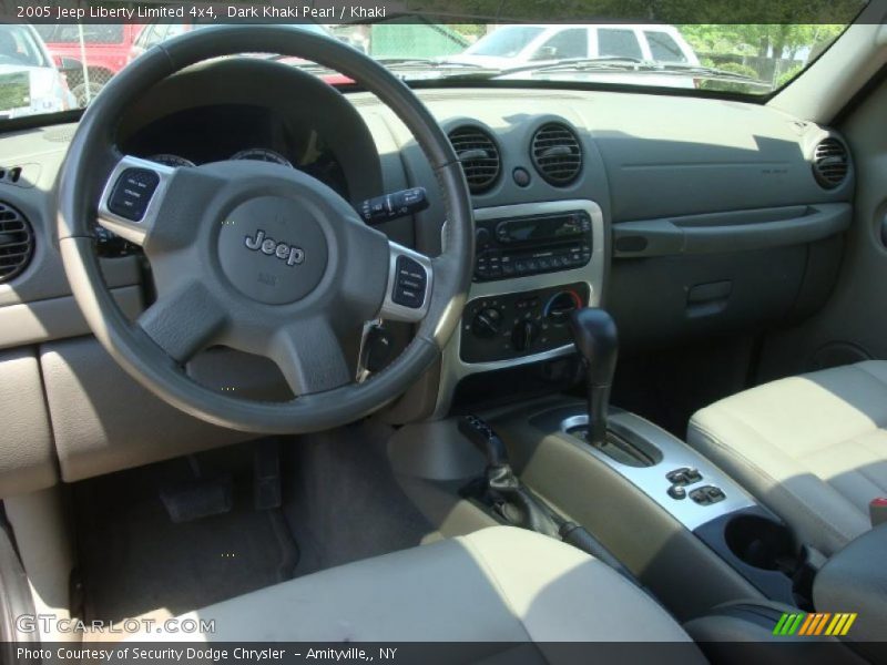 Dark Khaki Pearl / Khaki 2005 Jeep Liberty Limited 4x4