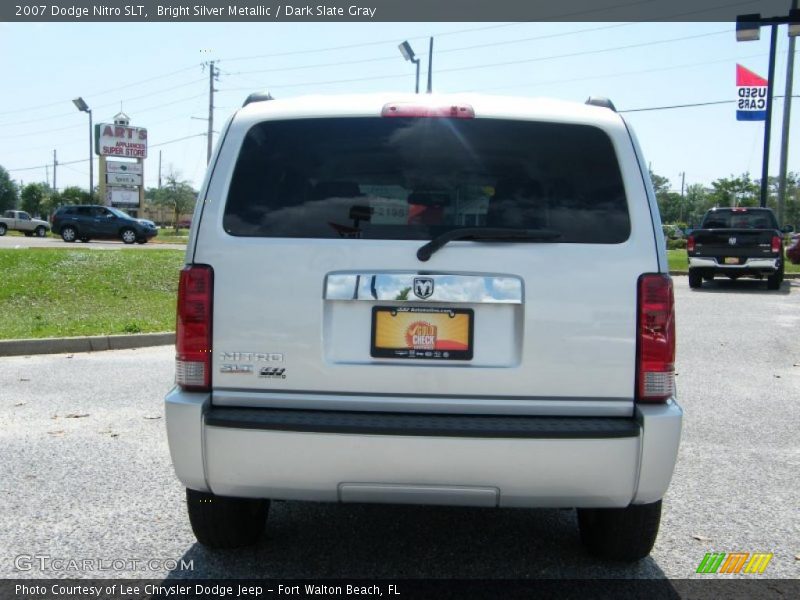 Bright Silver Metallic / Dark Slate Gray 2007 Dodge Nitro SLT
