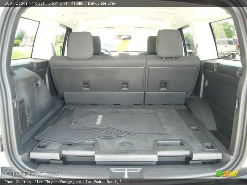 Bright Silver Metallic / Dark Slate Gray 2007 Dodge Nitro SLT