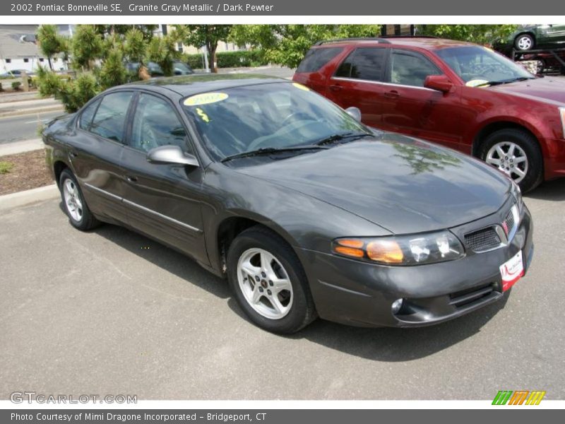 Granite Gray Metallic / Dark Pewter 2002 Pontiac Bonneville SE