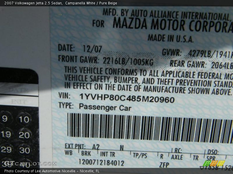 Campanella White / Pure Beige 2007 Volkswagen Jetta 2.5 Sedan