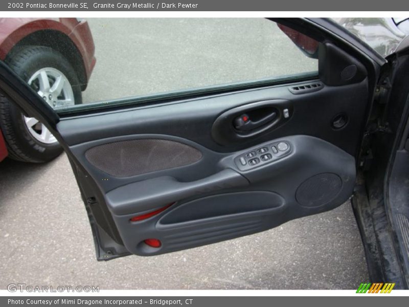Granite Gray Metallic / Dark Pewter 2002 Pontiac Bonneville SE