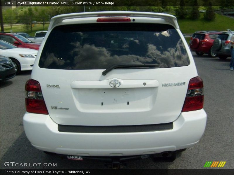 Super White / Ivory Beige 2007 Toyota Highlander Limited 4WD